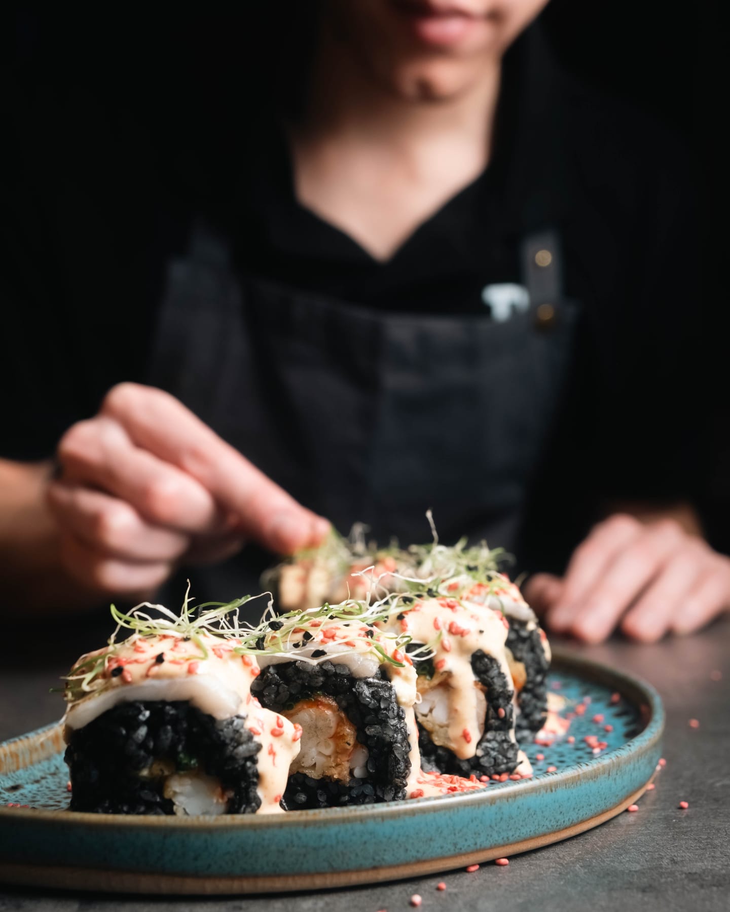 Tobiko sushi